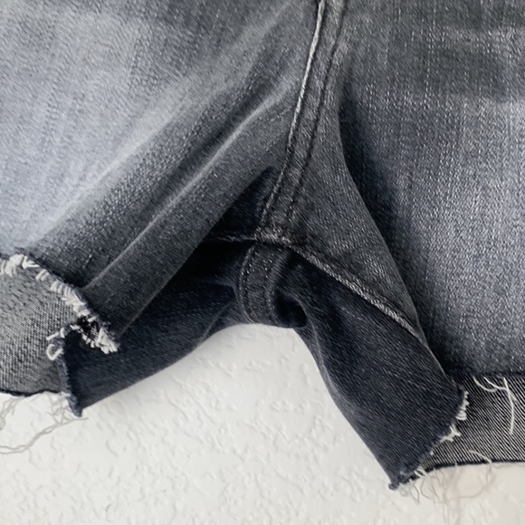 BNWT Black Orchid Hunter Fray Shorts size 27 - Picture 2 of 13